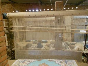 002-b-Hand-Knotted-Loom