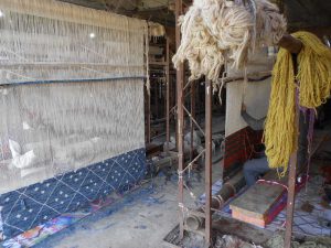 003-A-Flat-Weaving-Verticle-Loom